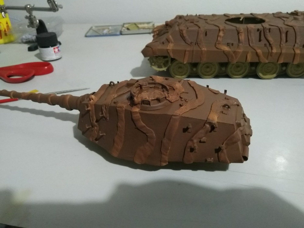 364649