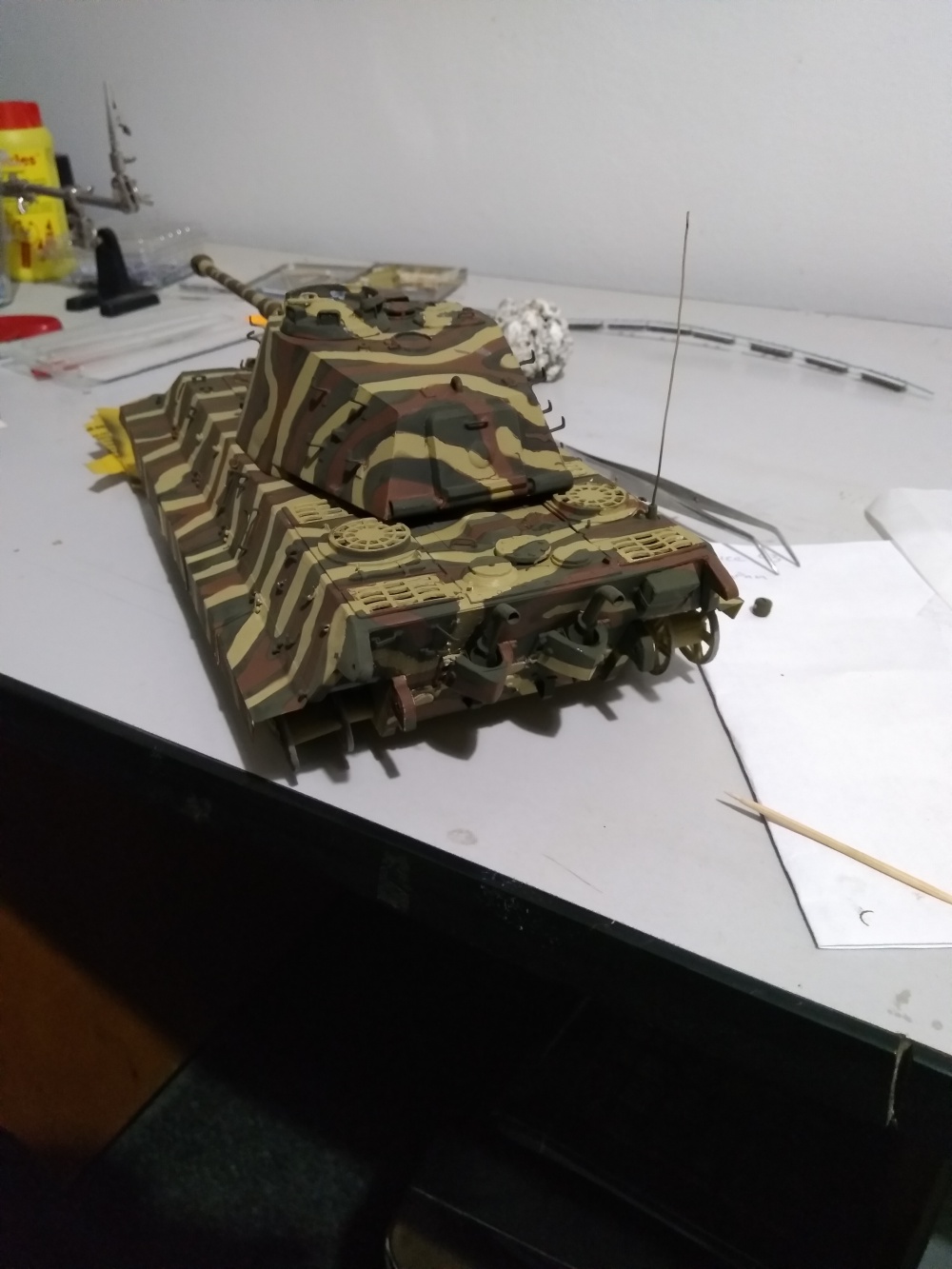 PzKpfw VI Tiger II Ausf.B (KingTiger) (Plná velikost v novém okně) PzKpfw VI Tiger II Ausf.B (KingTiger)