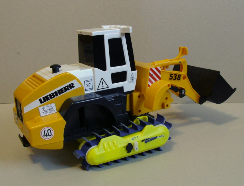 382159