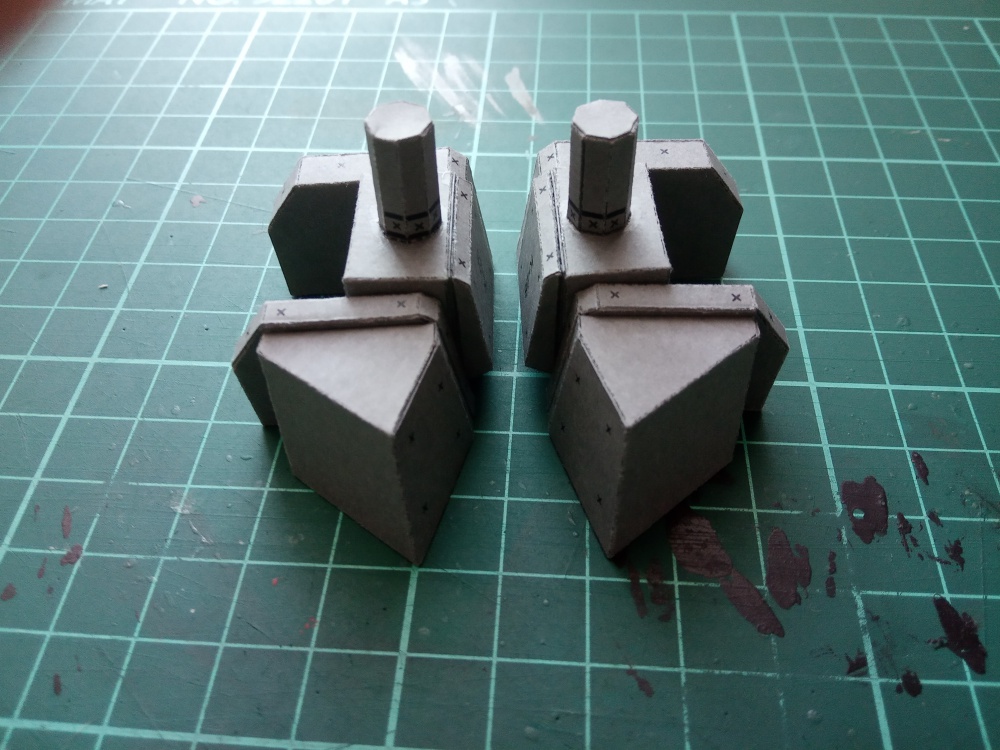 RX-93-V2 Gundam (Plná velikost v novém okně) RX-93-V2 Gundam