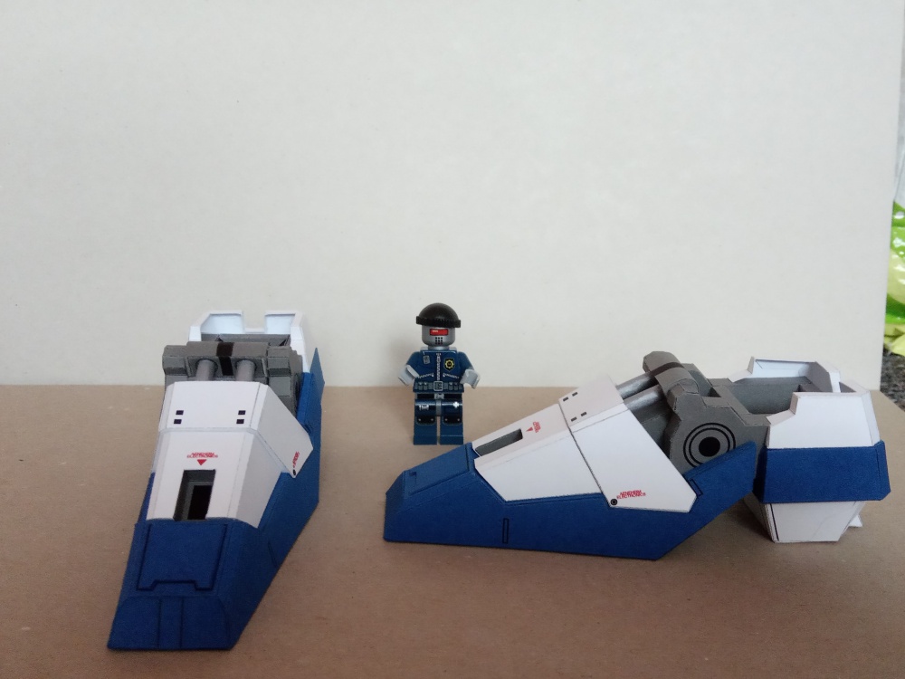 RX-93-V2 Gundam (Plná velikost v novém okně) RX-93-V2 Gundam