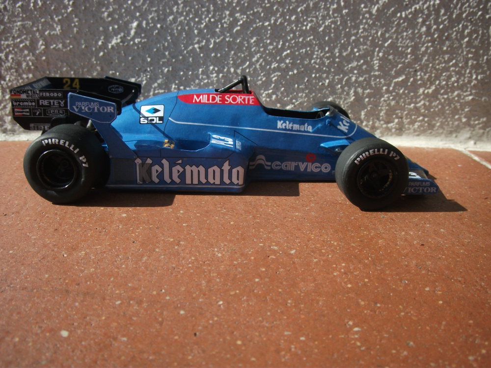 Osella FA1F - Alfa Romeo, Piercarlo Ghinzani, GP Dallas 1984 (Plná velikost v novém okně) Osella FA1F - Alfa Romeo, Piercarlo Ghinzani, GP Dallas 1984