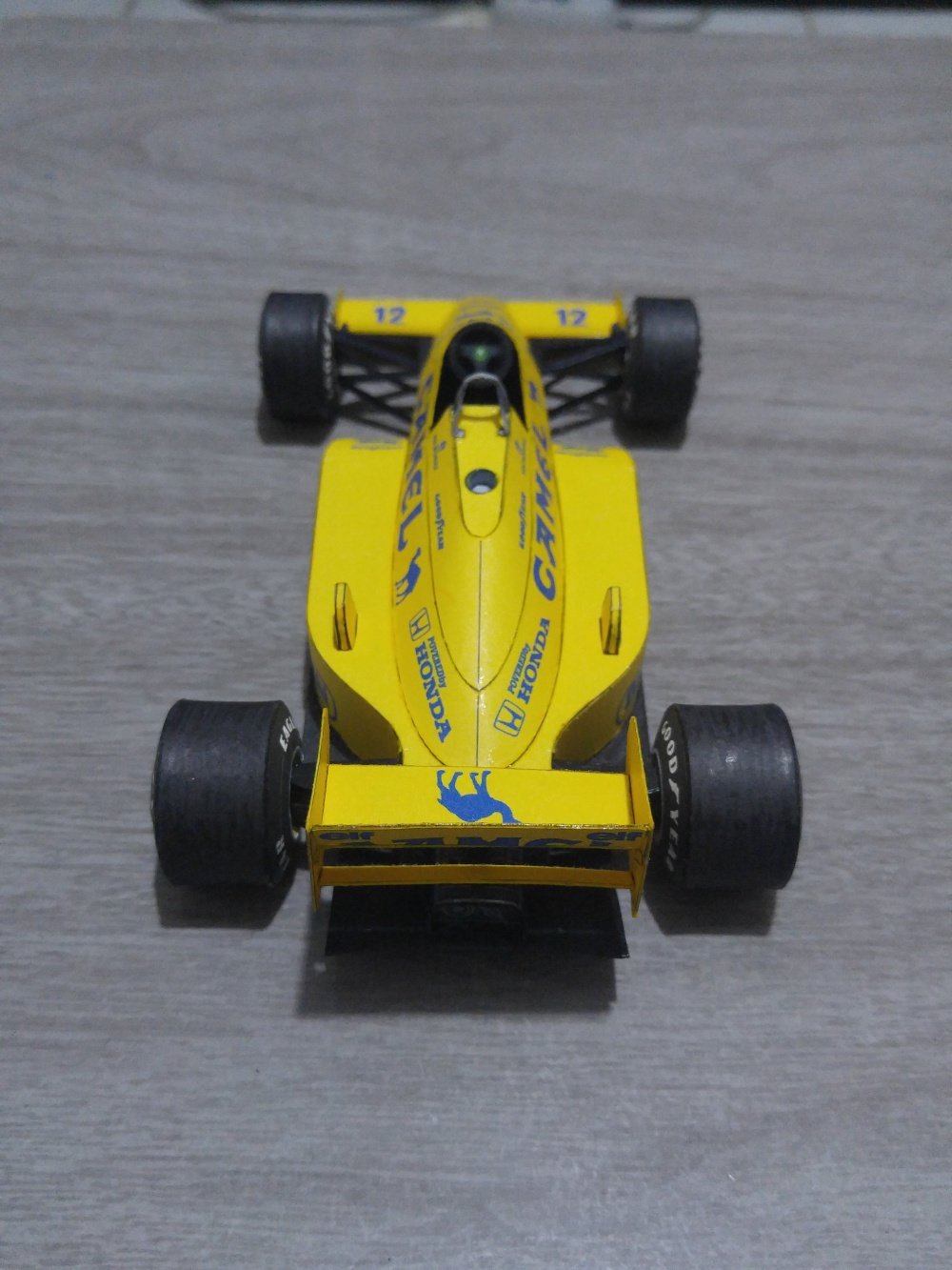 Lotus 99T 1987 Ayrton Senna (Plná velikost v novém okně) Lotus 99T 1987 Ayrton Senna