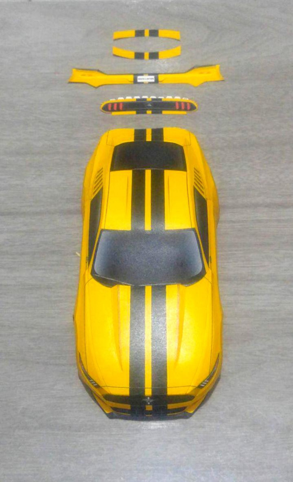 Ford Mustang 2015 (Plná velikost v novém okně) Ford Mustang 2015