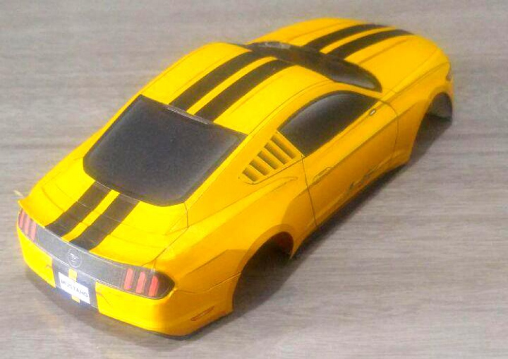 Ford Mustang 2015 (Plná velikost v novém okně) Ford Mustang 2015