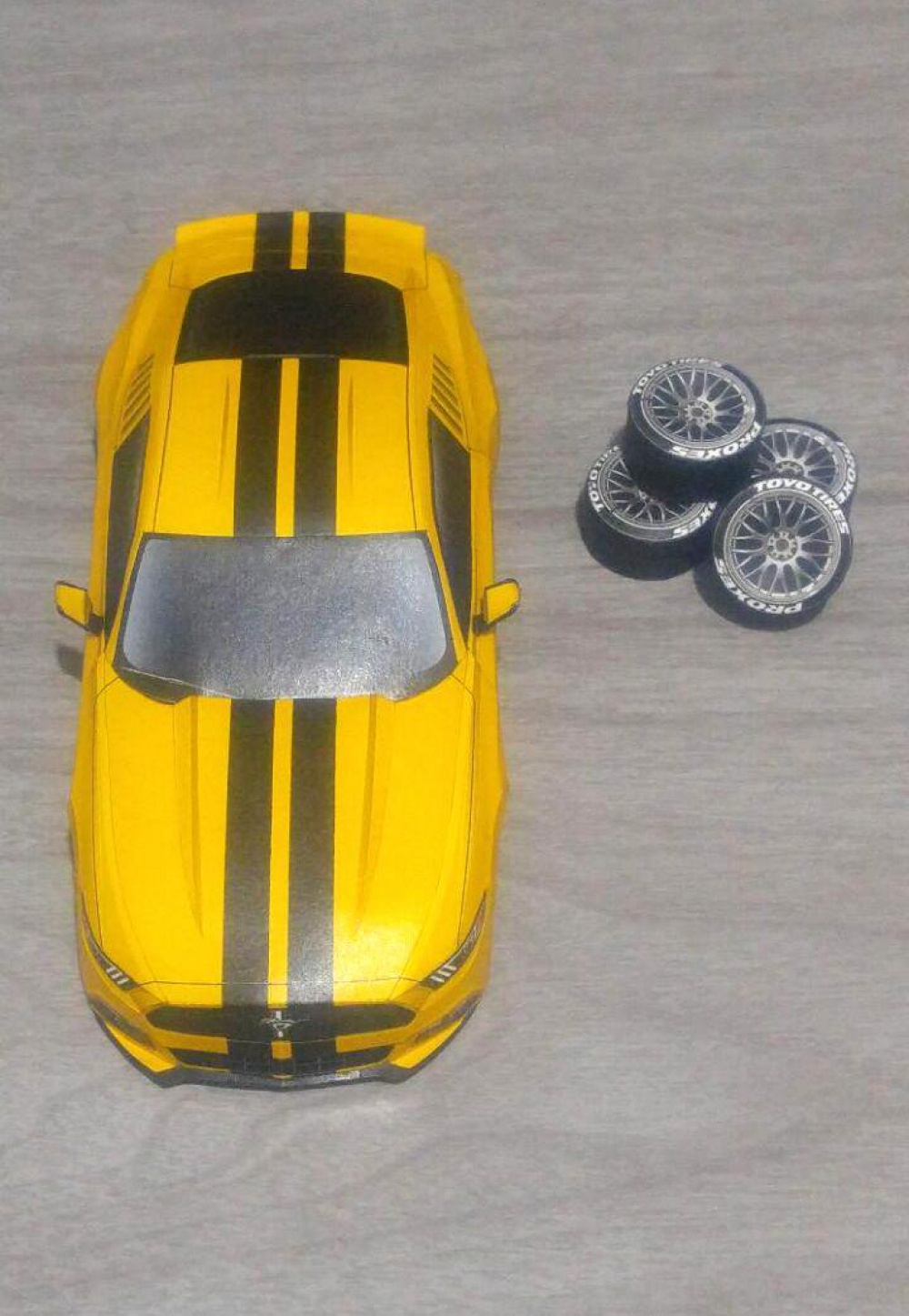 Ford Mustang 2015 (Plná velikost v novém okně) Ford Mustang 2015
