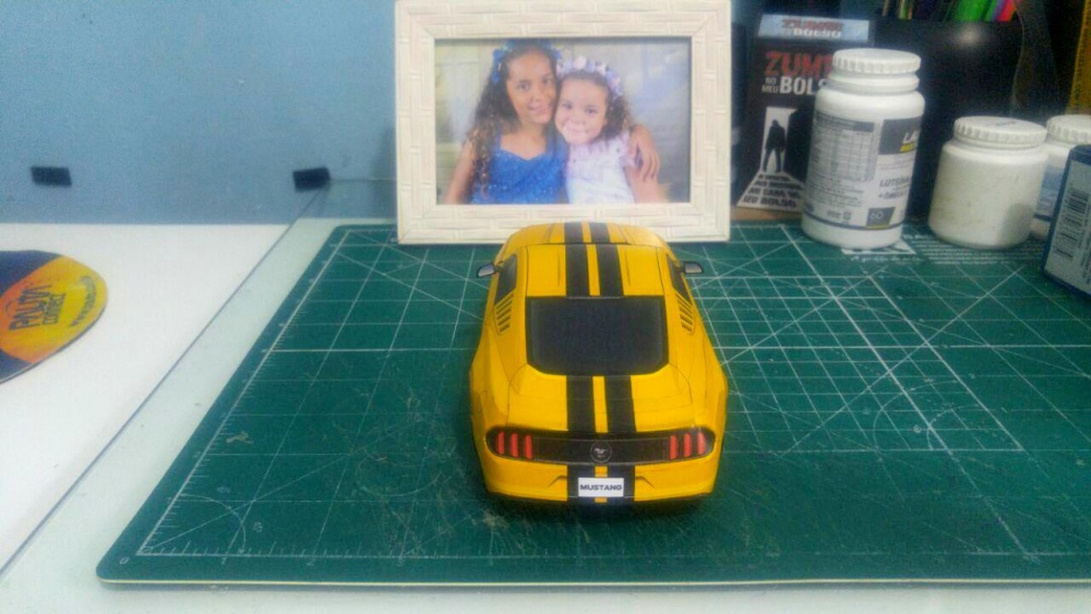 Ford Mustang 2015 (Plná velikost v novém okně) Ford Mustang 2015