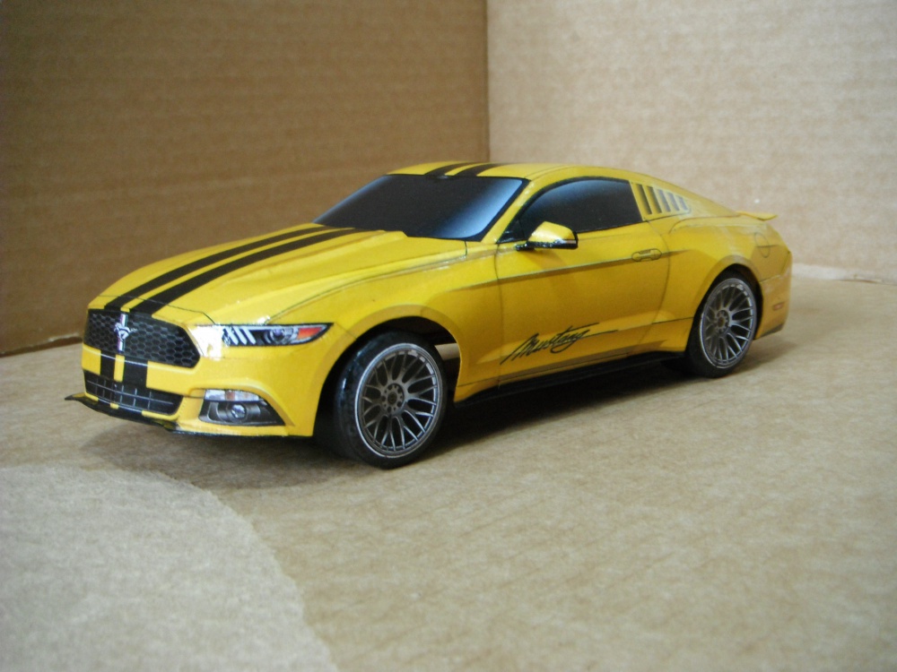 Ford Mustang 2015 (Plná velikost v novém okně) Ford Mustang 2015