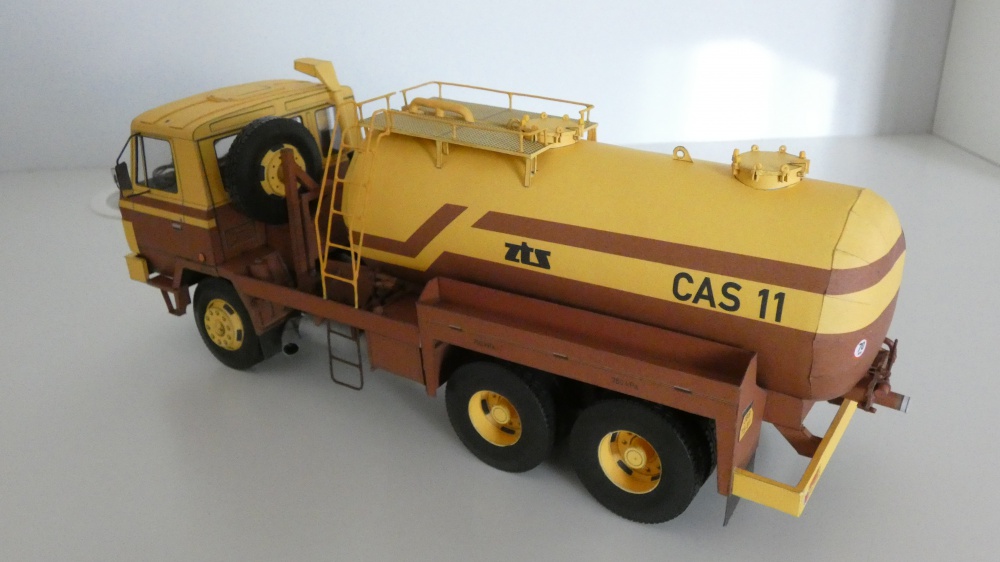 Tatra T815 - CAS 11 fekální automobil (Plná velikost v novém okně) Tatra T815 - CAS 11 fekální automobil