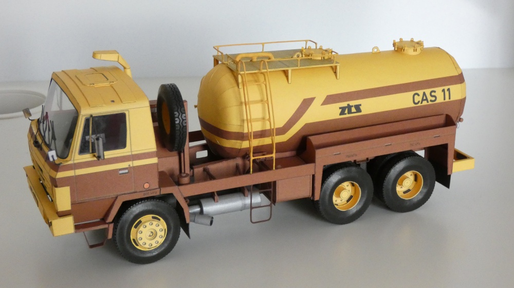 Tatra T815 - CAS 11 fekální automobil (Plná velikost v novém okně) Tatra T815 - CAS 11 fekální automobil