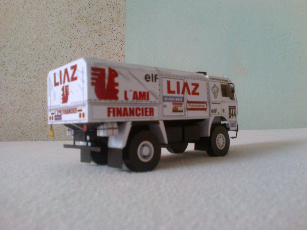 Liaz 111.154D L´ami financier Dakar 1988 (Plnďż˝ velikost v novďż˝m oknďż˝) Liaz 111.154D L´ami financier Dakar 1988
