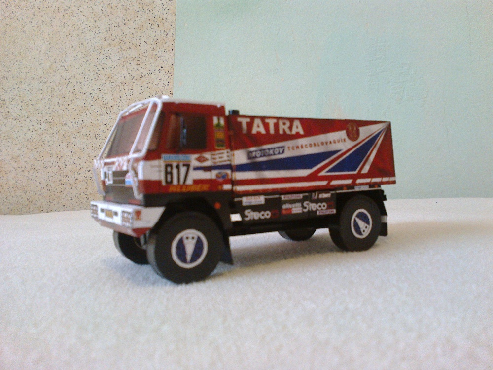Tatra 815 4x4 Dakar 1987 (Plná velikost v novém okně) Tatra 815 4x4 Dakar 1987