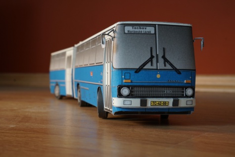 Ikarus 280.10