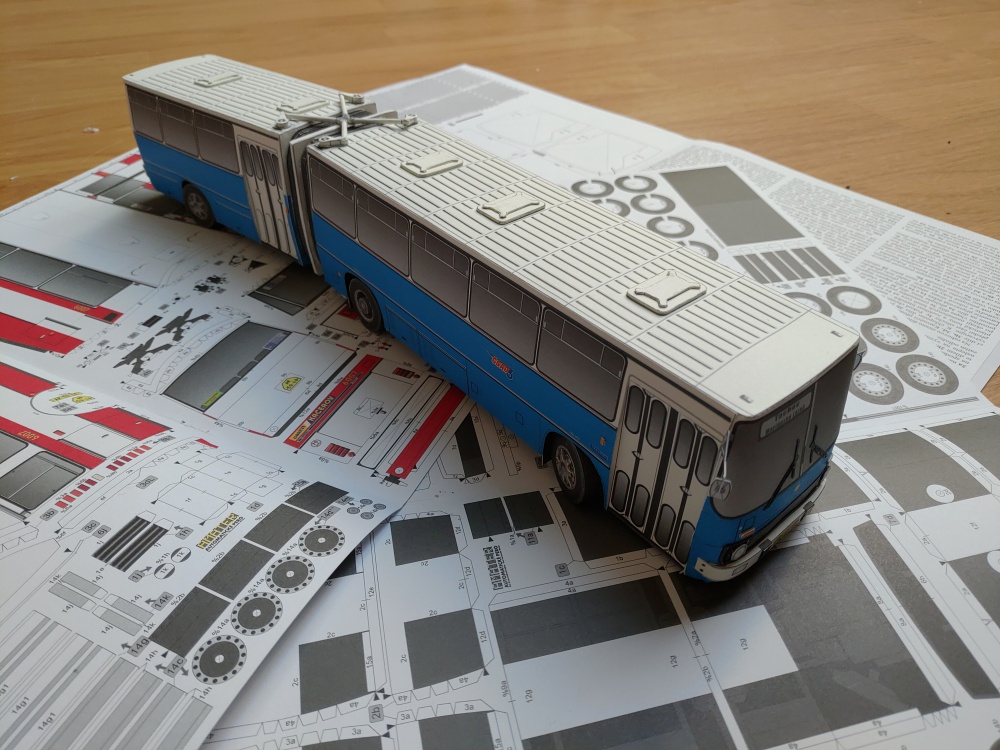368944