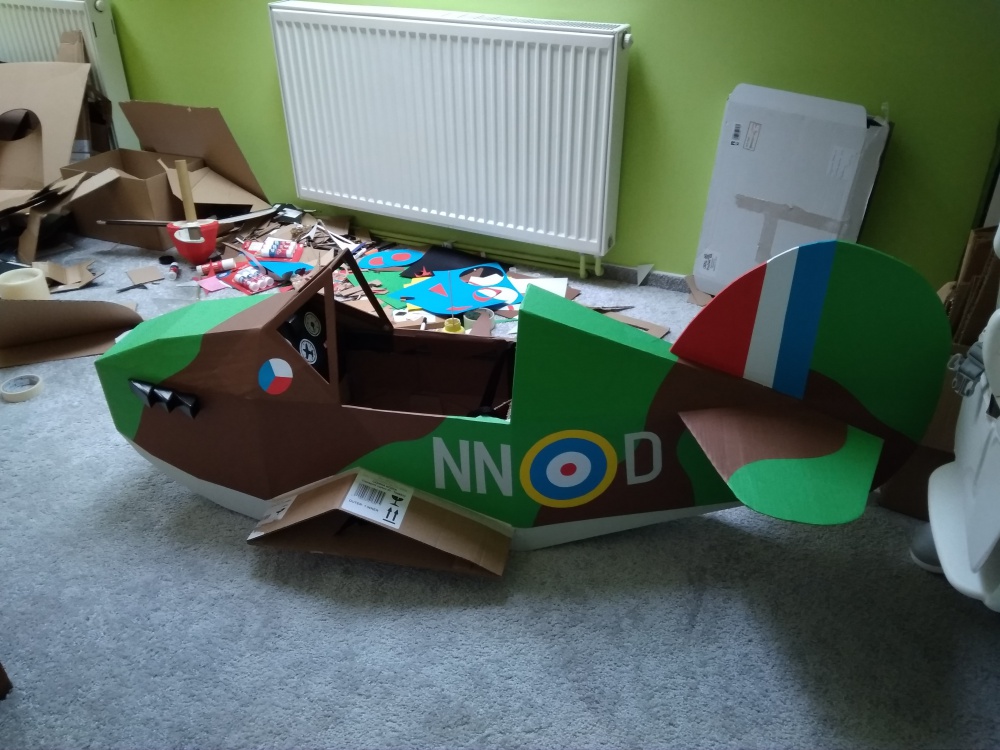 Hurricane costume (Plná velikost v novém okně) Hurricane costume