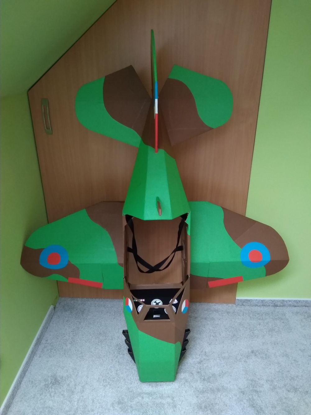 Hurricane costume (Plná velikost v novém okně) Hurricane costume