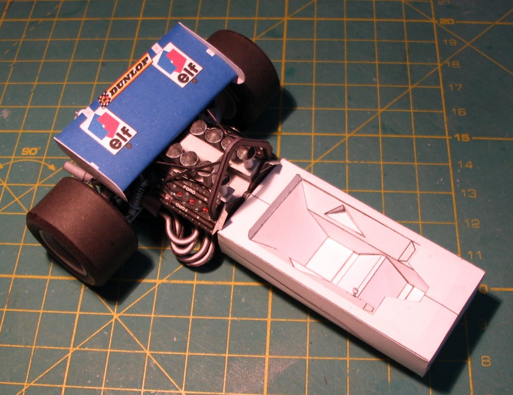 373902