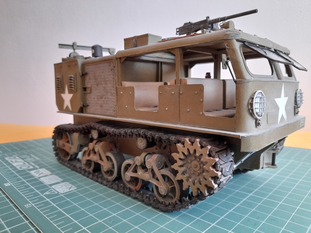 M4 + 155 mm Long Tom (Plná velikost v novém okně) M4 + 155 mm Long Tom