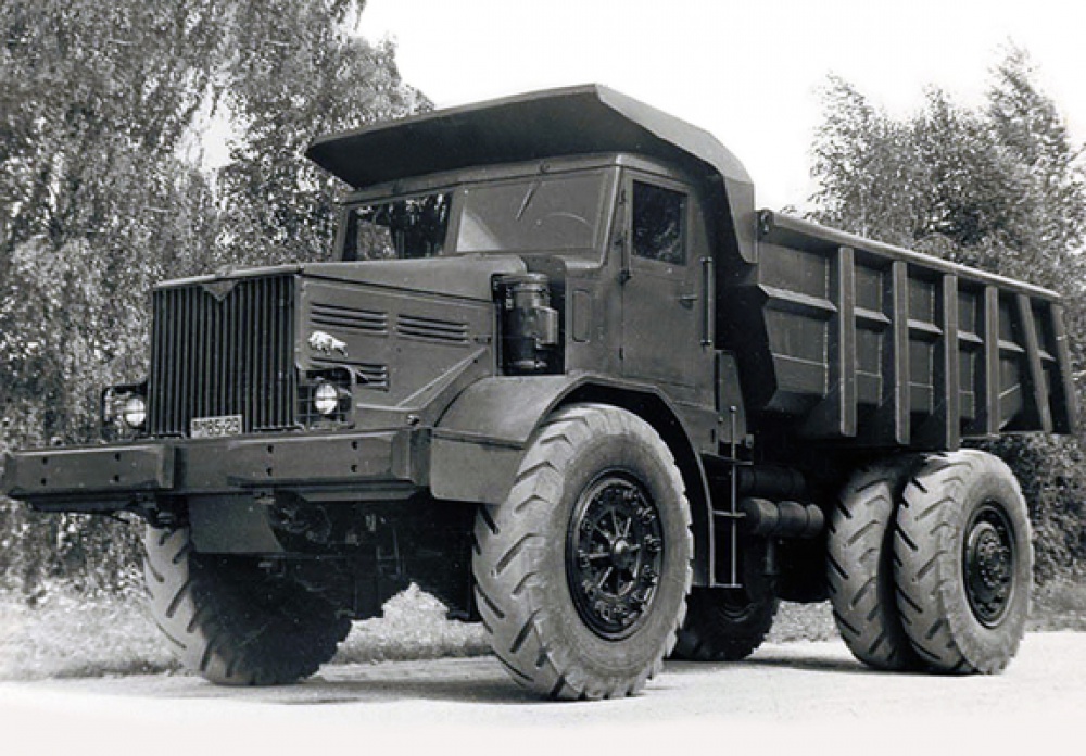 388762