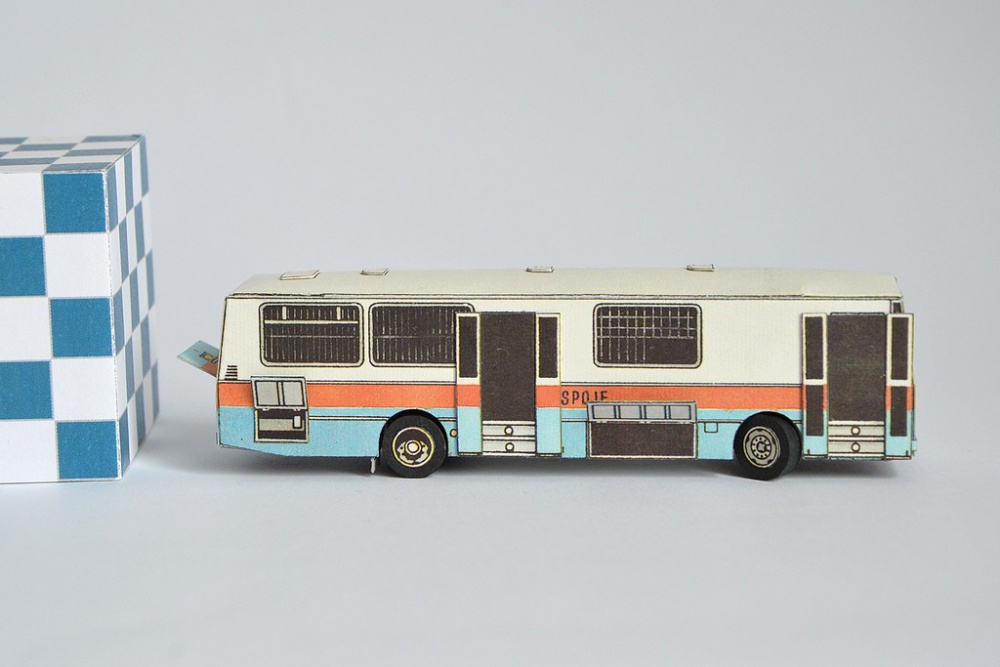 437311