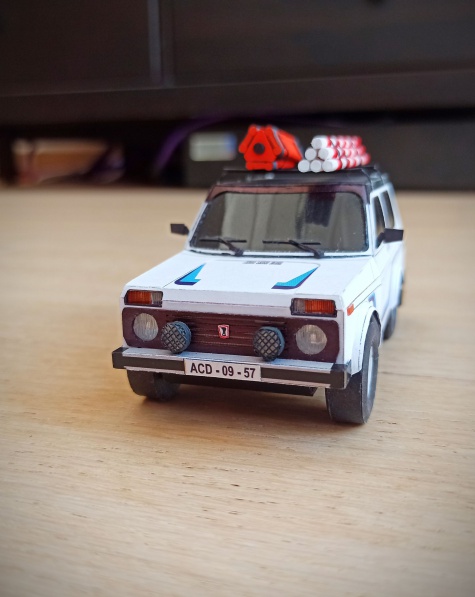 Lada 4x4 Niva Návštěvníci 1:32 Lada 4x4 Niva Návštěvníci 1:32