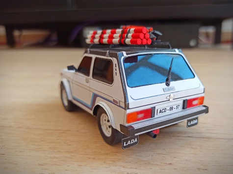 Lada 4x4 Niva Návštěvníci 1:32 Lada 4x4 Niva Návštěvníci 1:32
