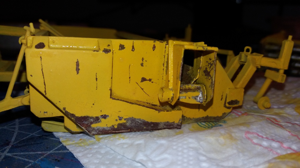 370877