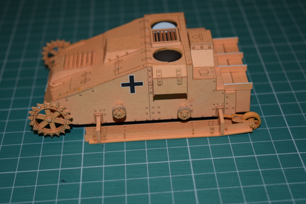 T 27 + Renault UE (Plná velikost v novém okně) T 27 + Renault UE