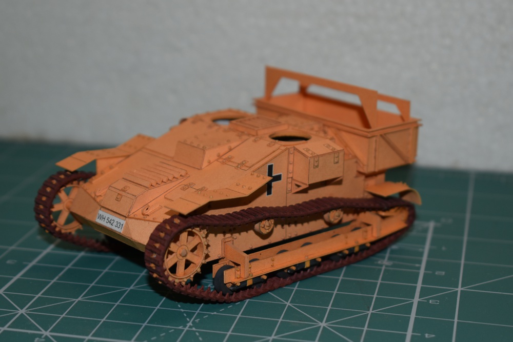 T 27 + Renault UE (Plná velikost v novém okně) T 27 + Renault UE