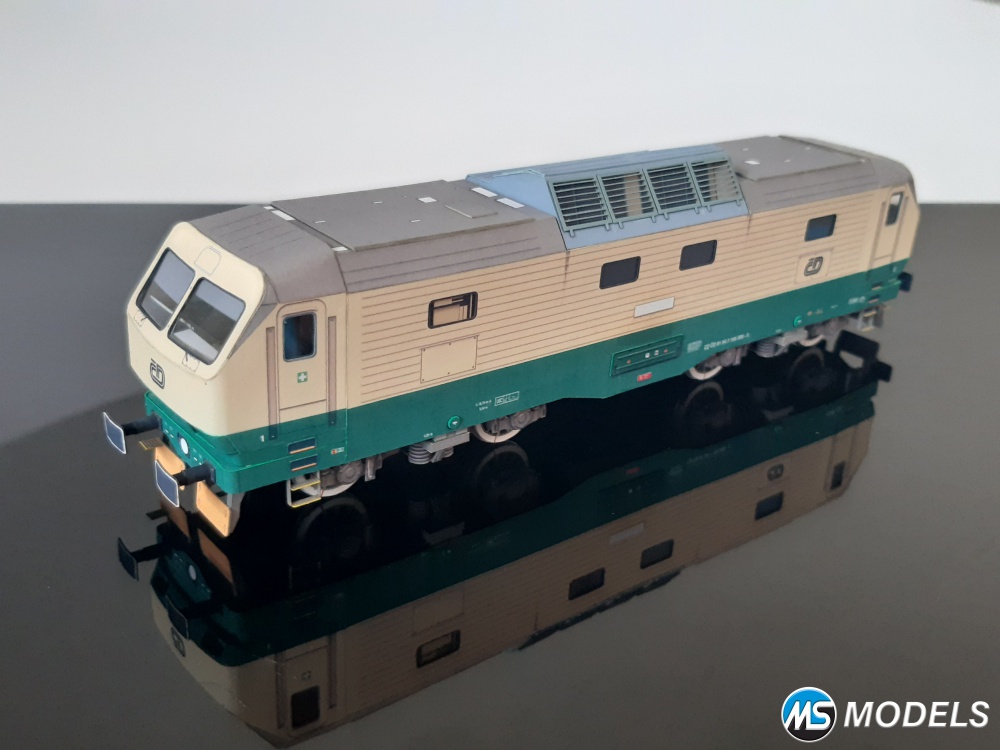 371395