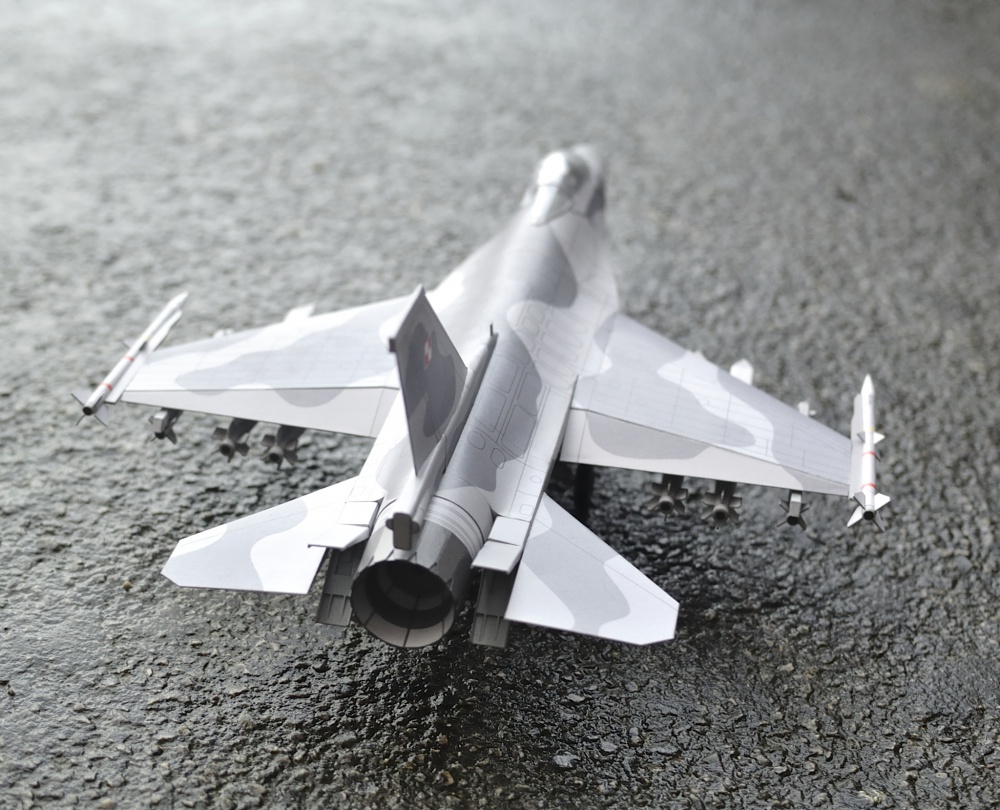 F-16C block 52+ (Plná velikost v novém okně) F-16C block 52+