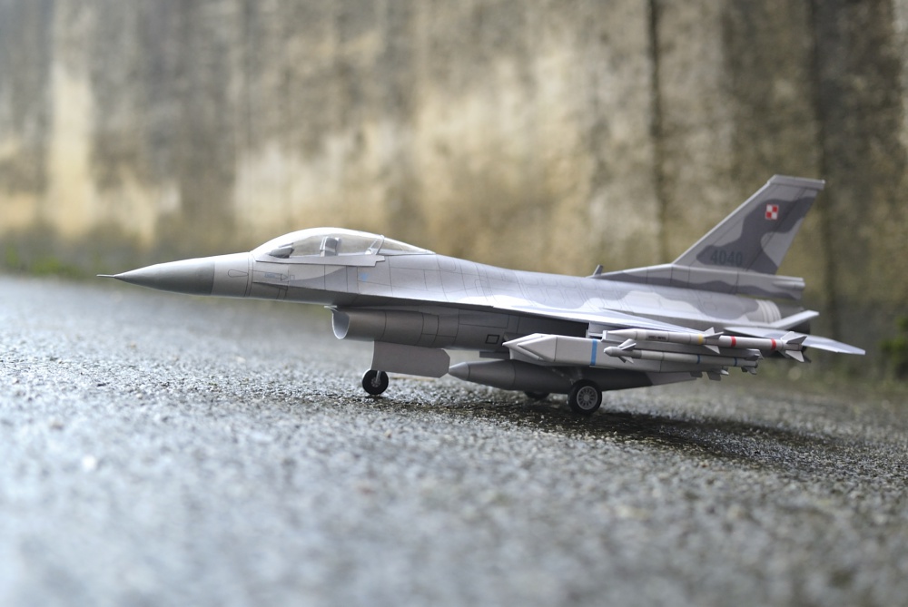 F-16C block 52+ (Plná velikost v novém okně) F-16C block 52+