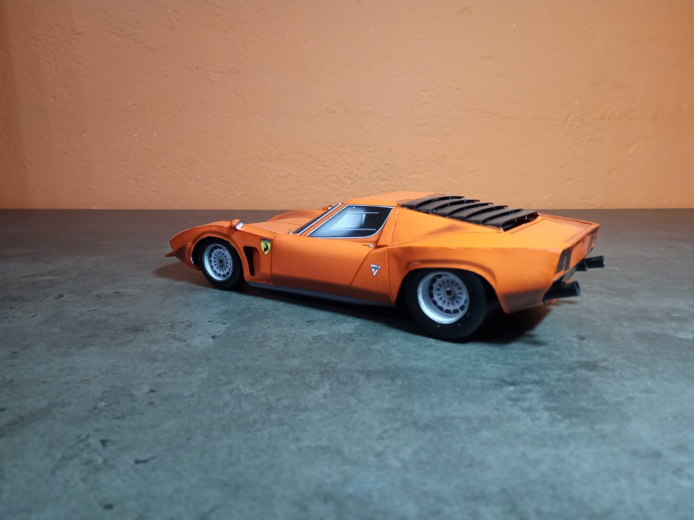 Lamborghini Miura Jota (Plná velikost v novém okně) Lamborghini Miura Jota