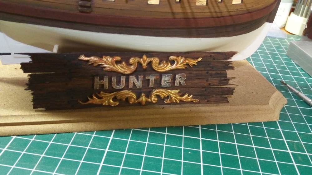 HMS Hunter (Plná velikost v novém okně) HMS Hunter