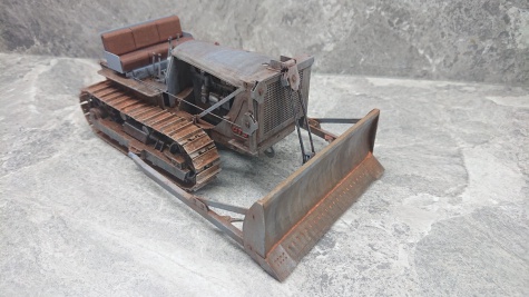 Staliniec T-100 / GPM / 1:25
