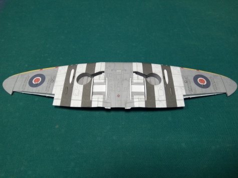 Spitfire LF.IX Spitfire LF.IX