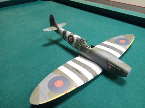 Spitfire LF.IX Spitfire LF.IX