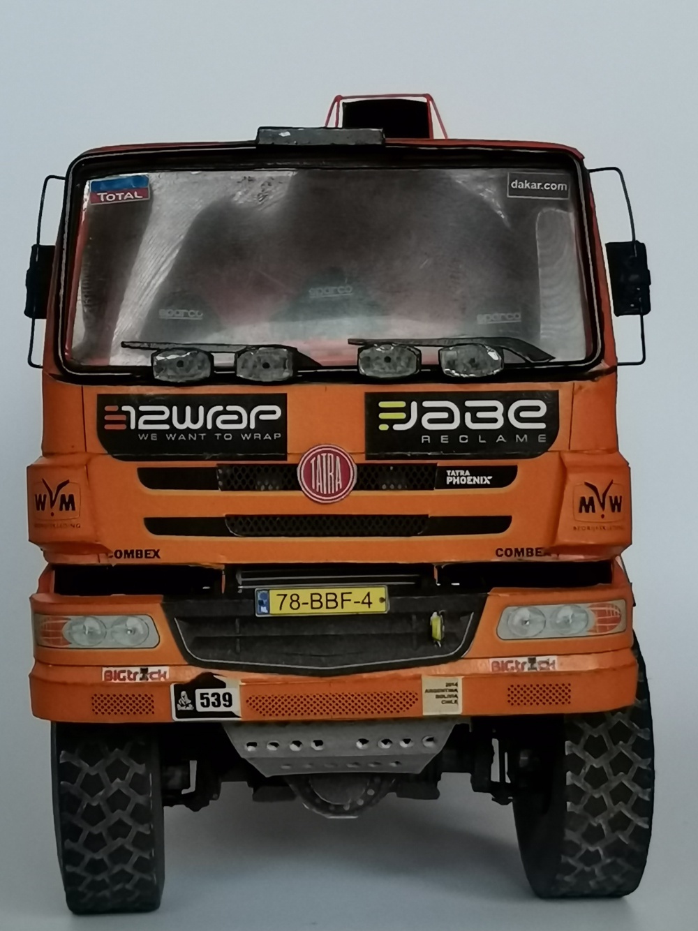 375253