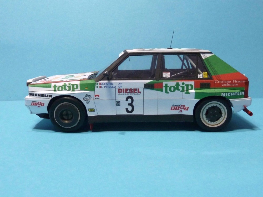 Lancia Delta 8v Jolly Club (Plná velikost v novém okně) Lancia Delta 8v Jolly Club