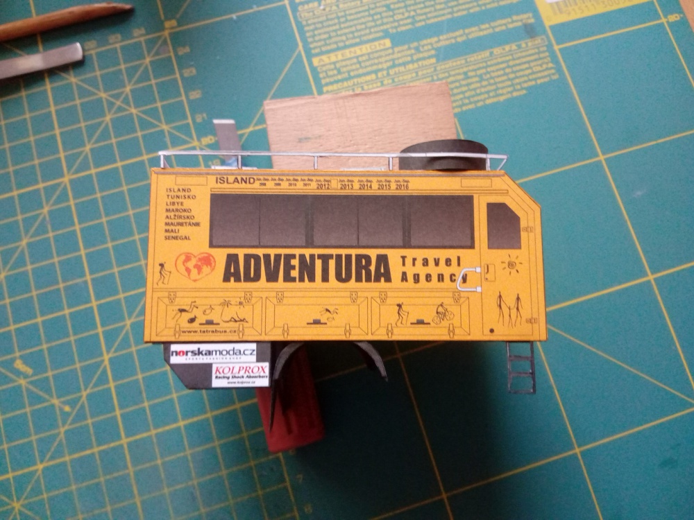 375941