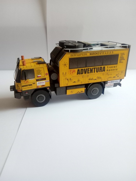 Tatra 815 4x4 Tatrabus, CK Adventura