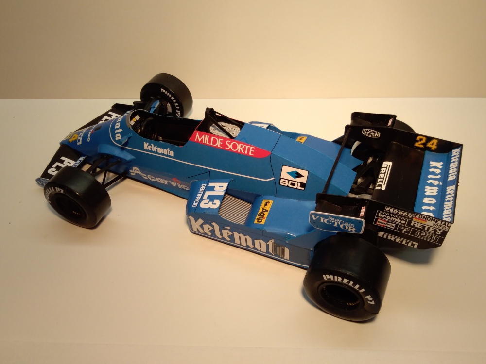 Osella FA1F, P. Ghinzani, US GP Dallas 1984 (Plná velikost v novém okně) Osella FA1F, P. Ghinzani, US GP Dallas 1984