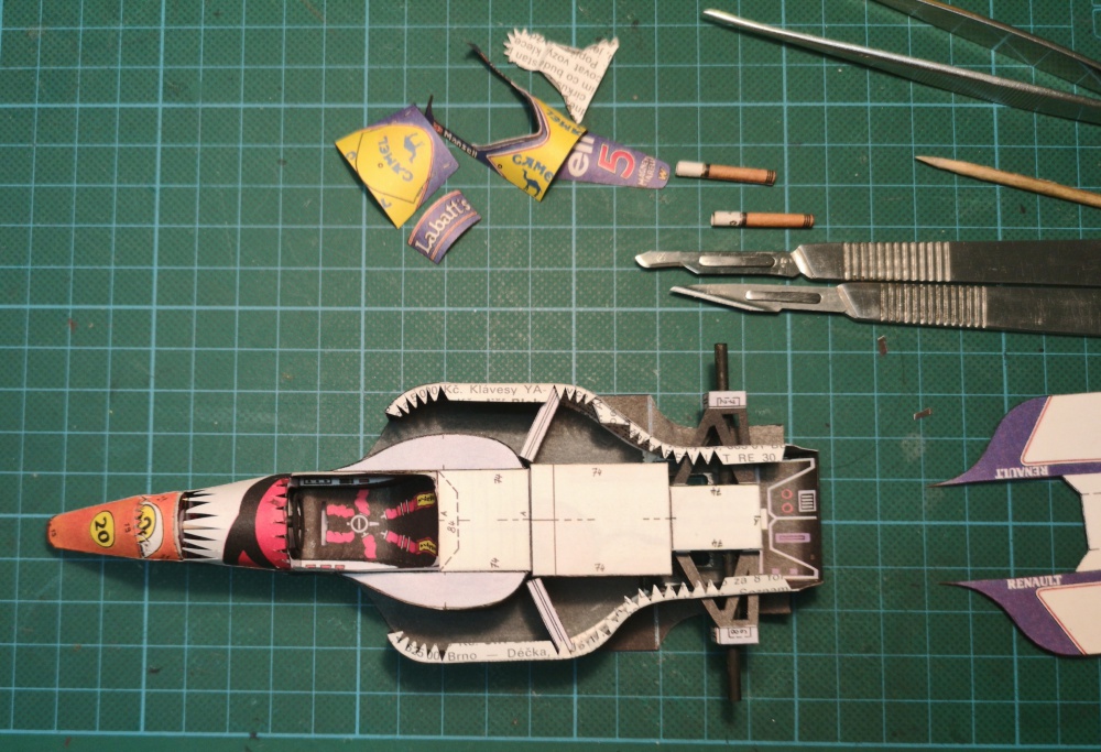 Williams FW14B (Plná velikost v novém okně) Williams FW14B