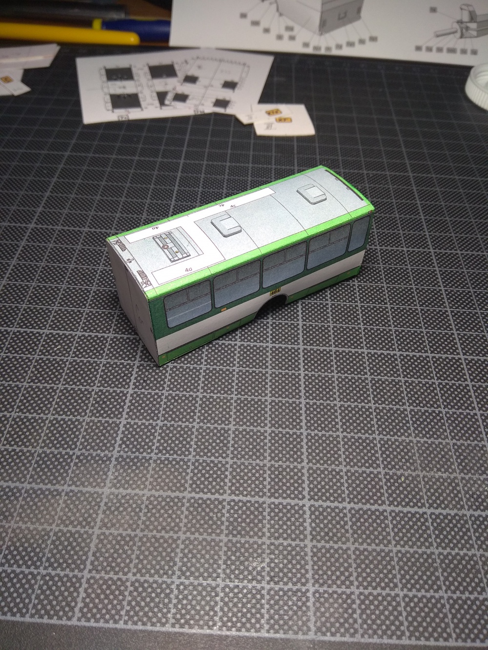 377154