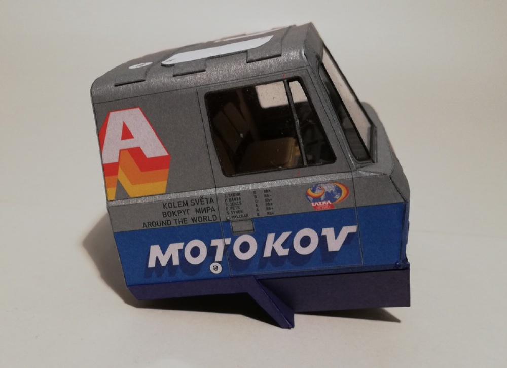 379427
