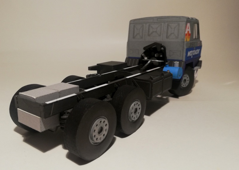 379447