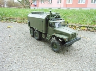 REO M35 truck a dal�� RC auta
