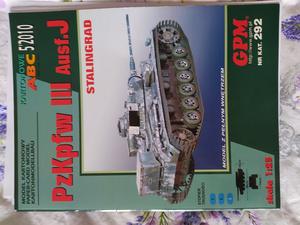 PzKpfw III Ausf. J (Plná velikost v novém okně) PzKpfw III Ausf. J