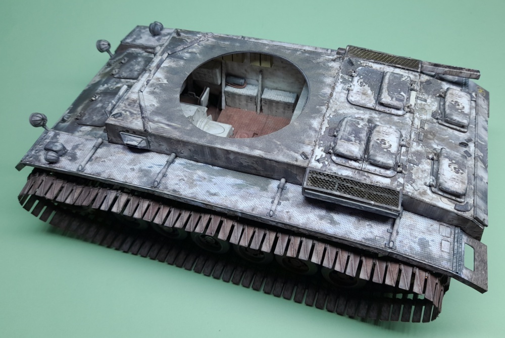 PzKpfw III Ausf. J (Plná velikost v novém okně) PzKpfw III Ausf. J