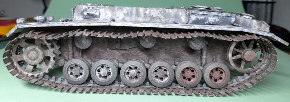 PzKpfw III Ausf. J (Plná velikost v novém okně) PzKpfw III Ausf. J